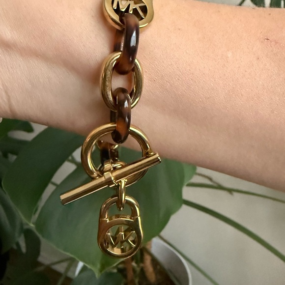 Michael Kors Gold and Brown Chain Bracelet Animal Print - Picture 4 of 5